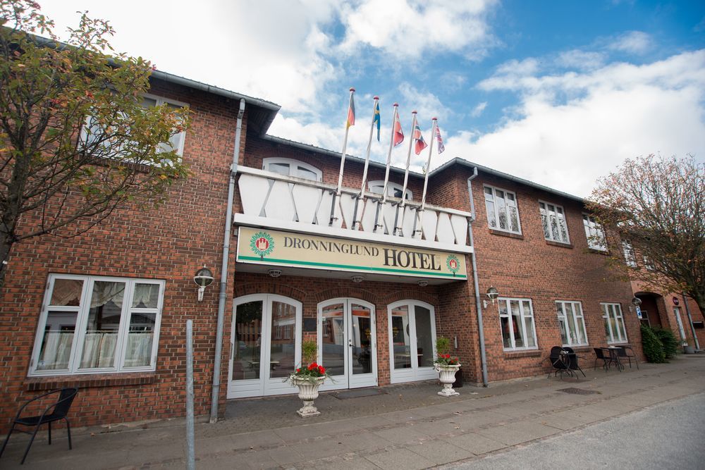 Dronninglund Hotel Екстериор снимка